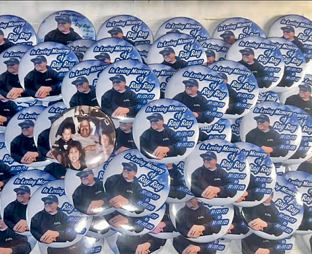 Memorial Buttons