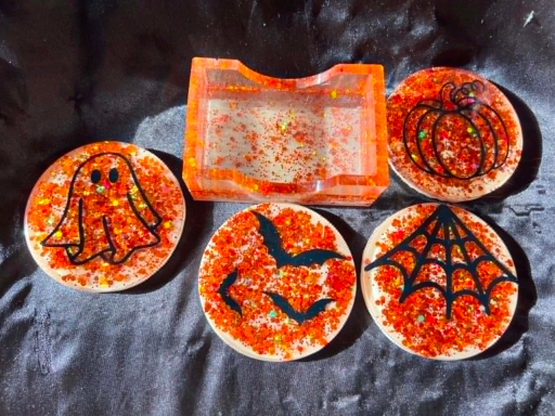 Glow in the dark resin coasters - Halloween