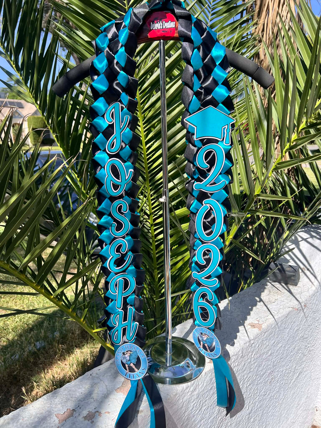 $55 Ribbon Lei