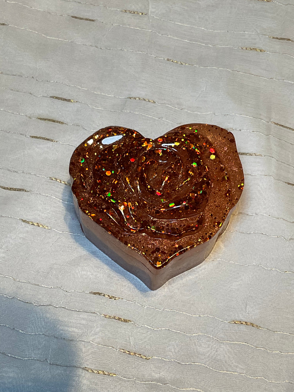 Heart Trinkets - Corral with glitter lid