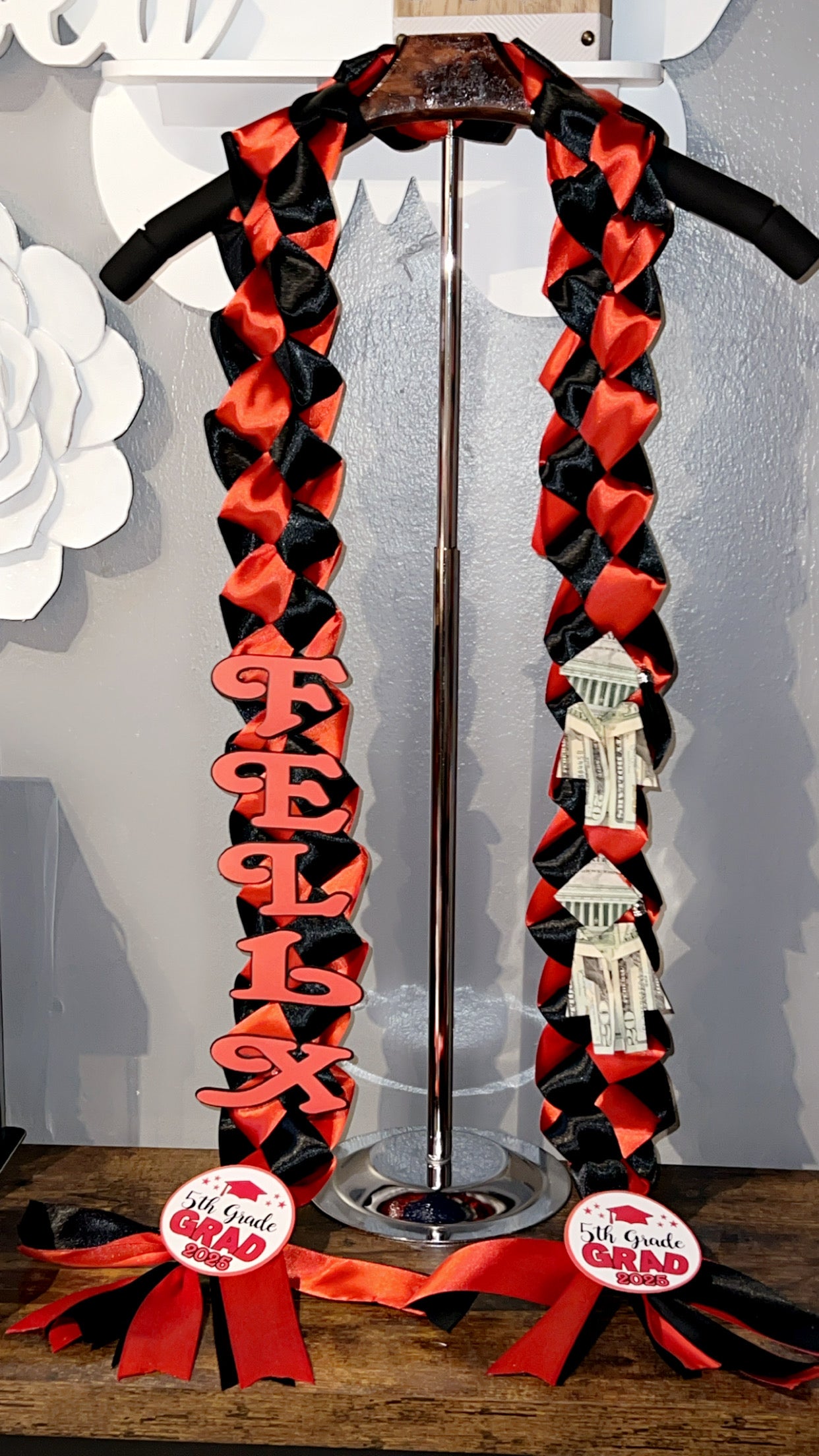 $55 Ribbon Lei
