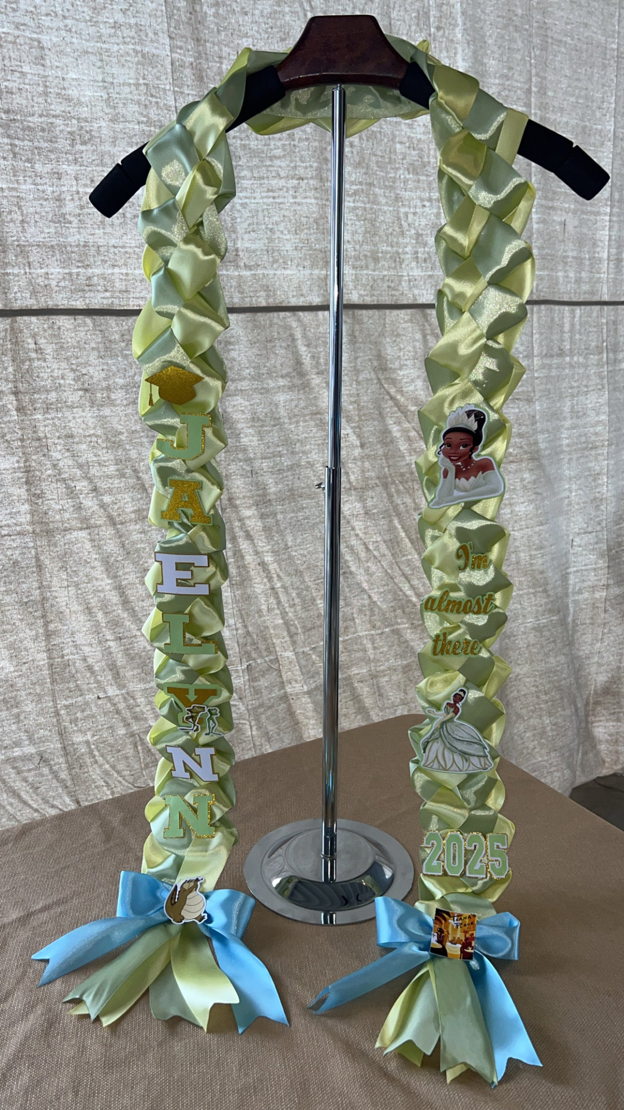 $55 Ribbon Lei