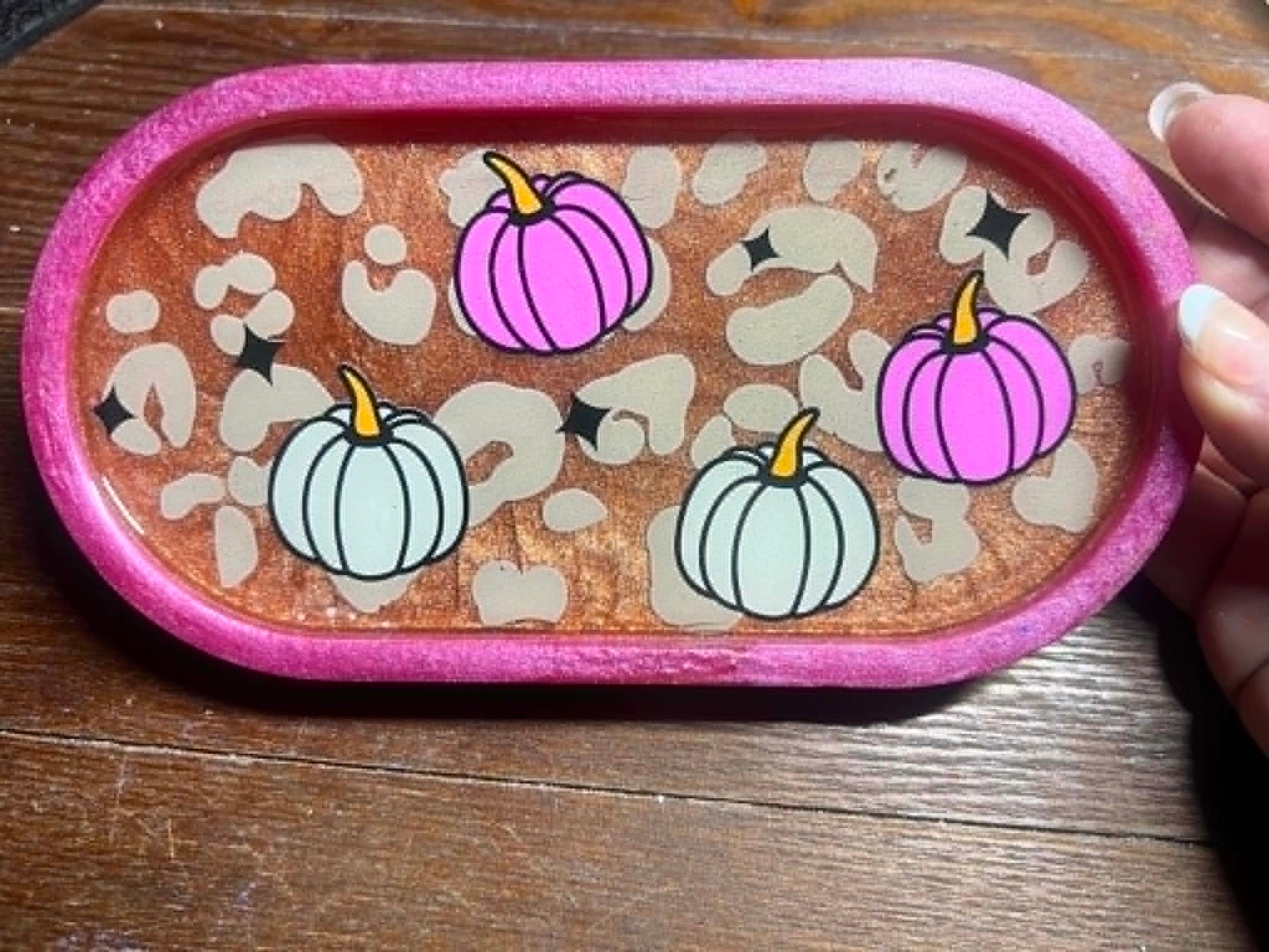 Glam-O-Ween Trinket