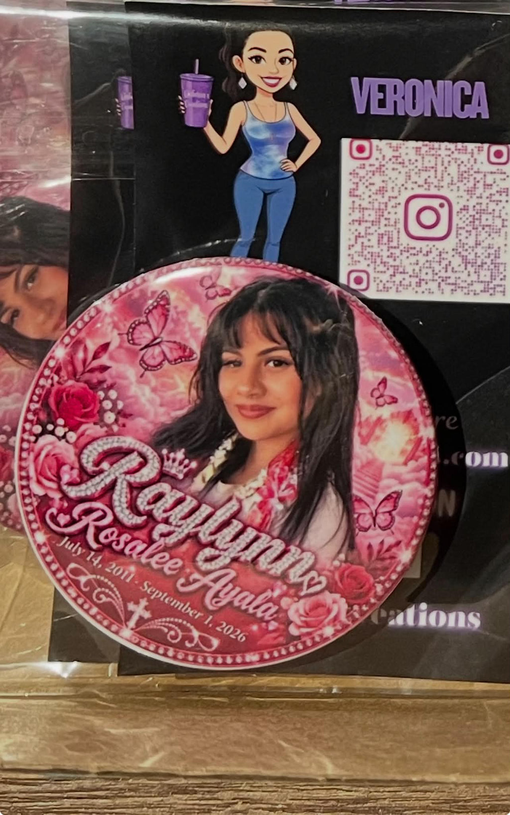 Memorial Button Single (2.25 inch)